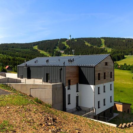 Apartmany Vista Klinovec Loucná pod Klínovcem Exterior foto