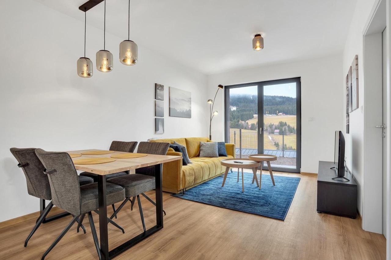 Apartmany Vista Klinovec Loucná pod Klínovcem Exterior foto