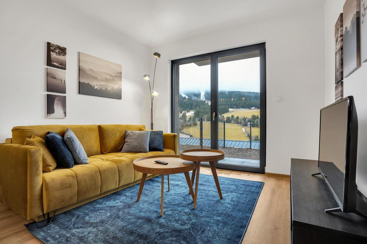 Apartmany Vista Klinovec Loucná pod Klínovcem Exterior foto